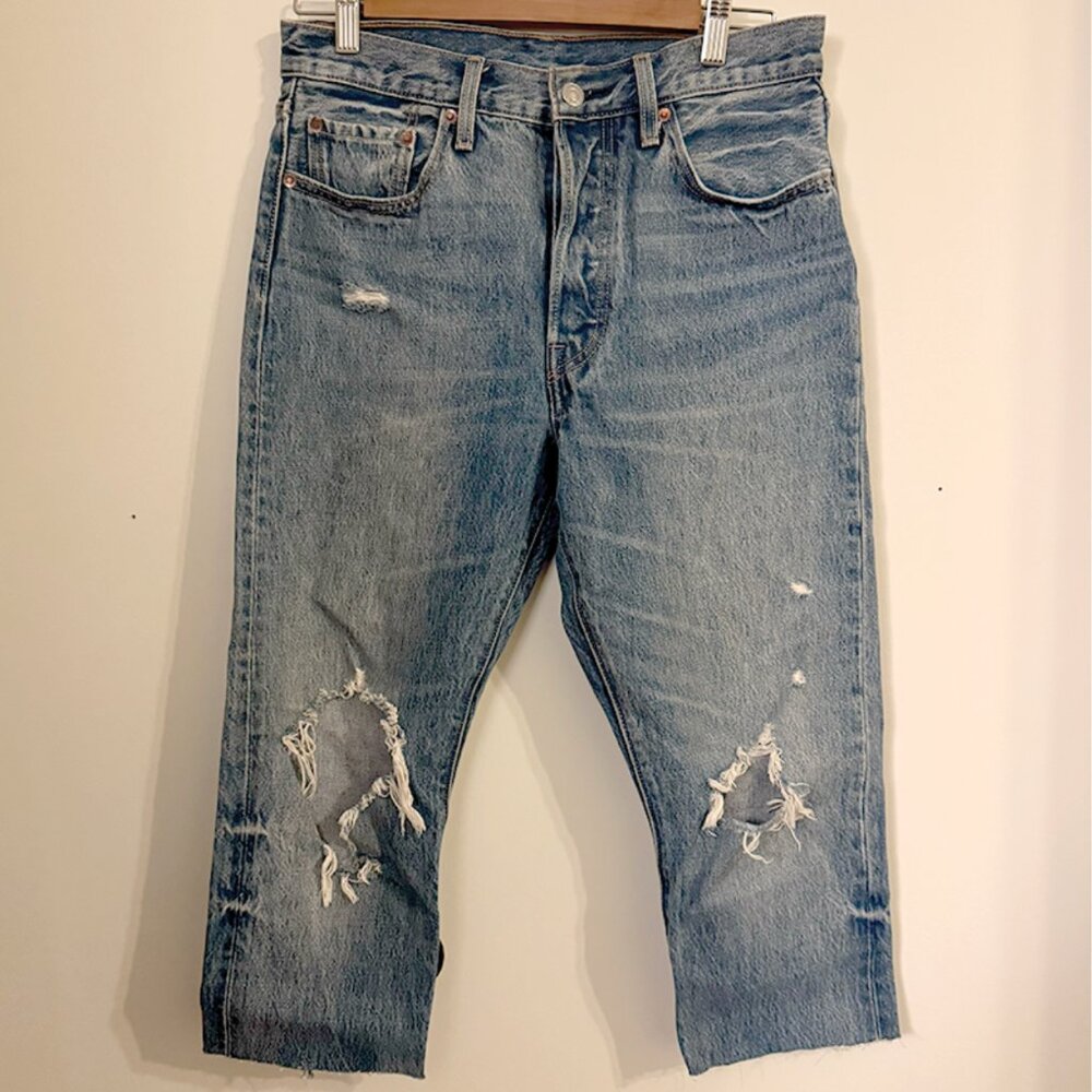 Levi's 501 Skinny, Mid rise, distressed Women's Jeans, cropped